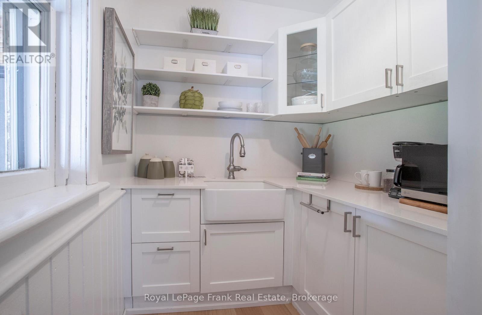 15578 SIMCOE STREET - 20