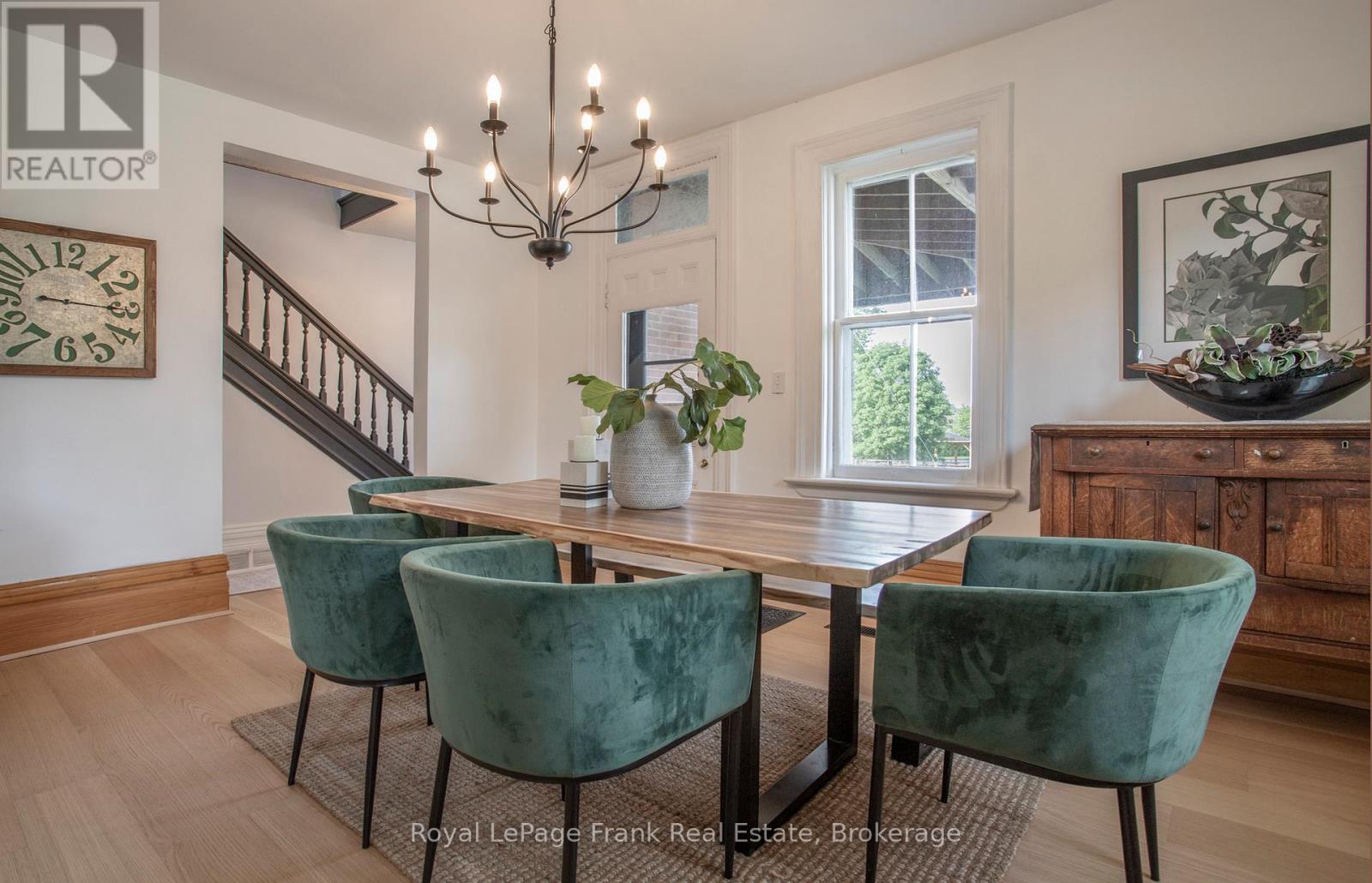 15578 SIMCOE STREET - 12