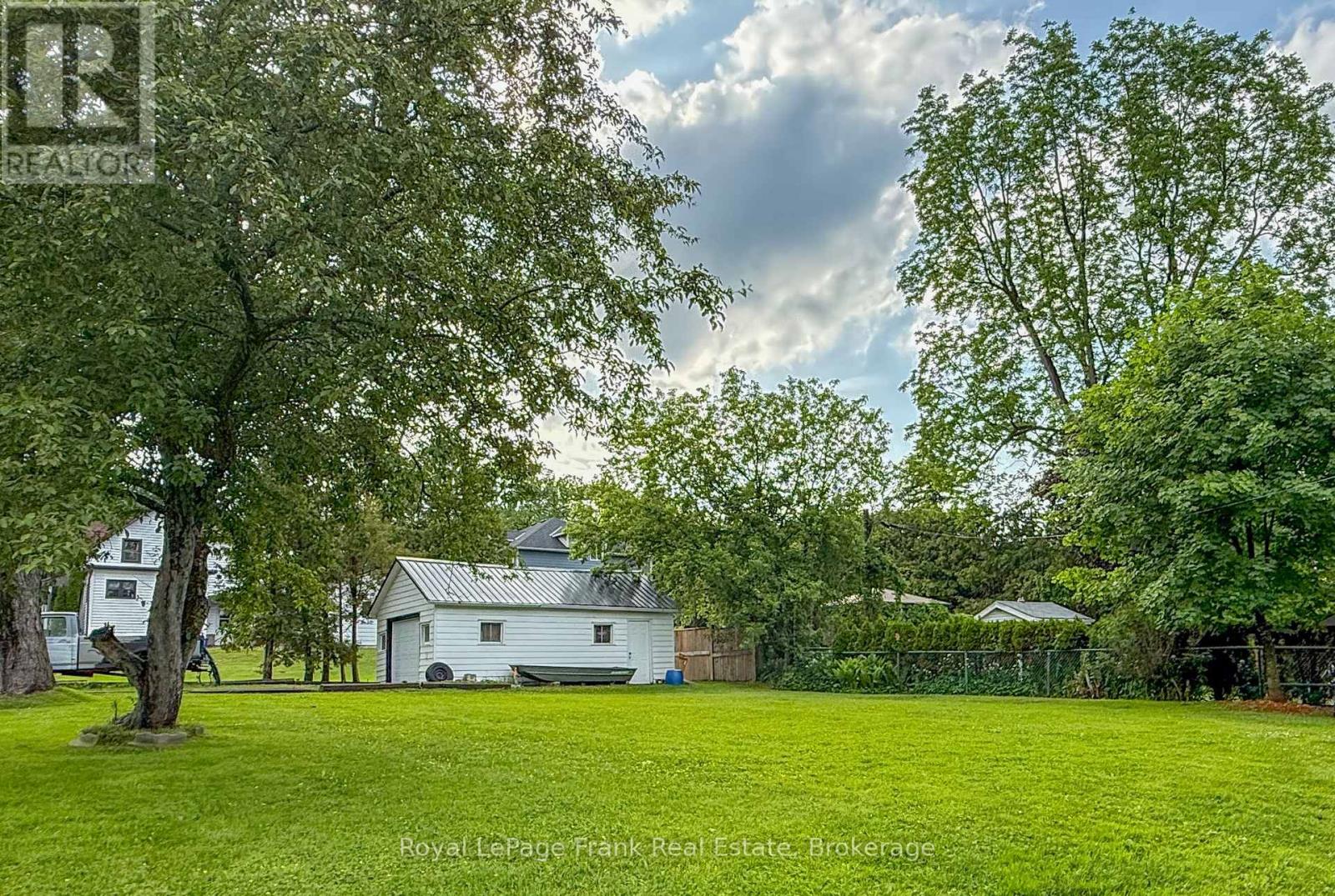 15578 SIMCOE STREET - 50