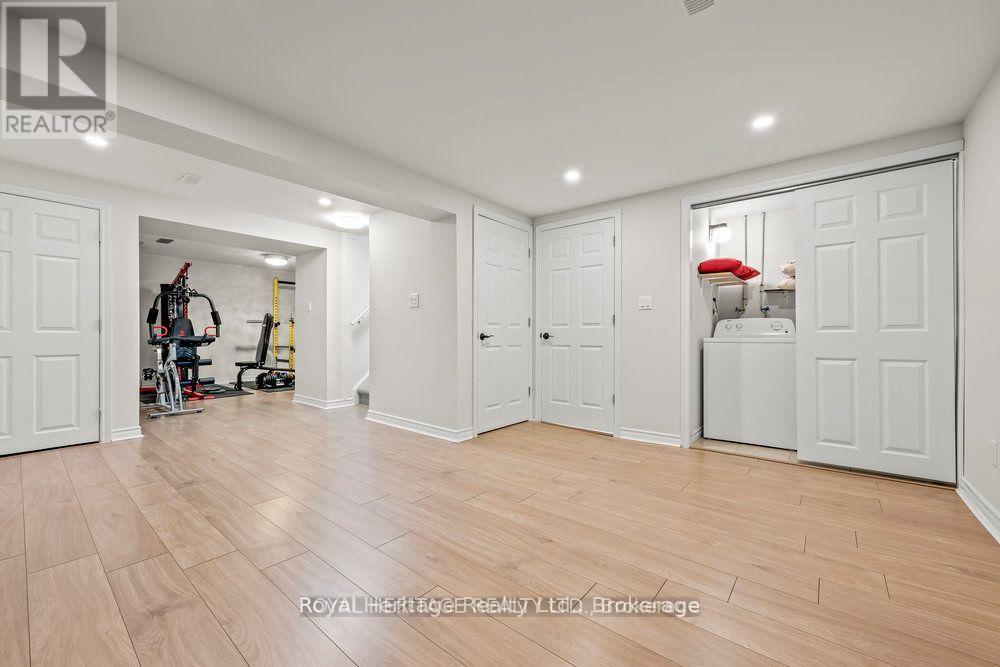 272 PHILLIP MURRAY AVENUE N - 31