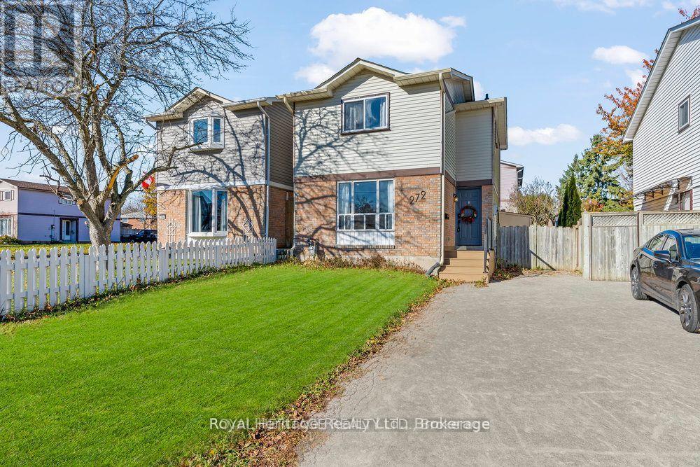 272 PHILLIP MURRAY AVENUE N - 3