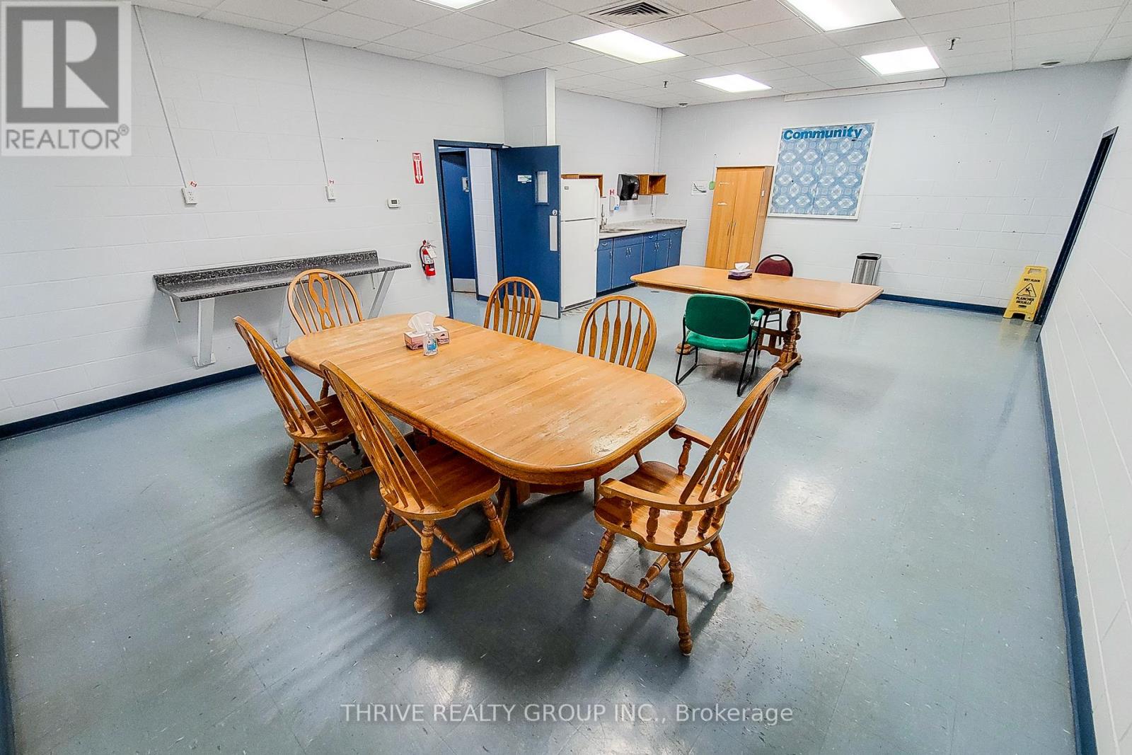 620 IRELAND ROAD Property Photo