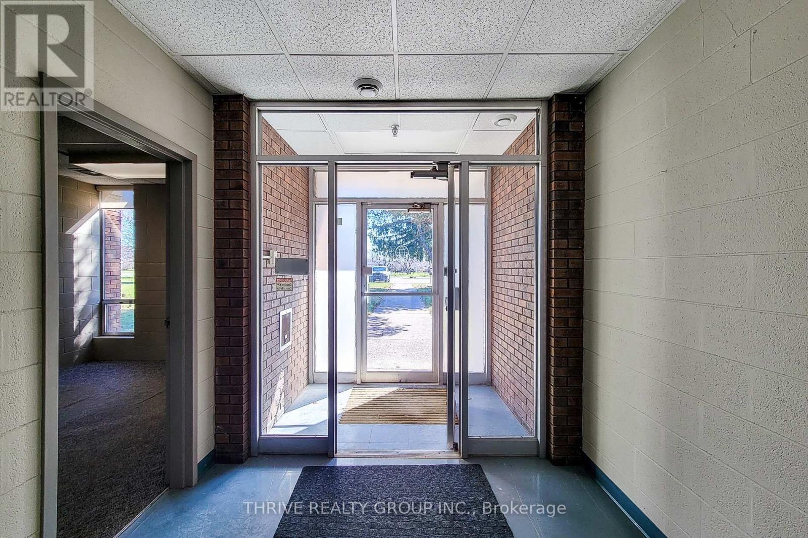 620 IRELAND ROAD Property Photo