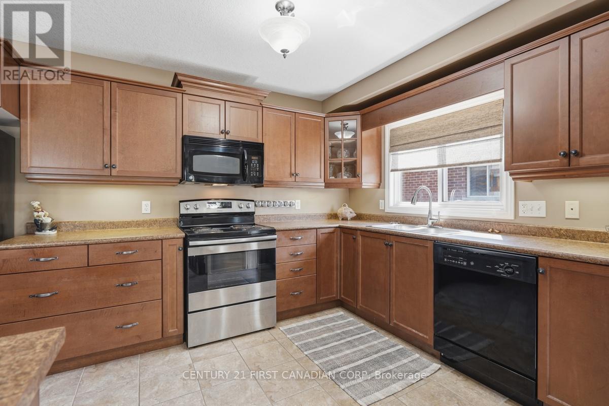 30 PEAR TREE AVENUE - 15
