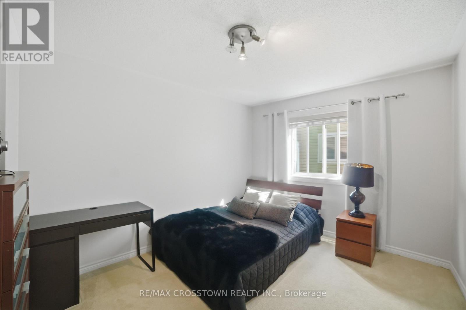 17 COUNSELLOR TERRACE - 25
