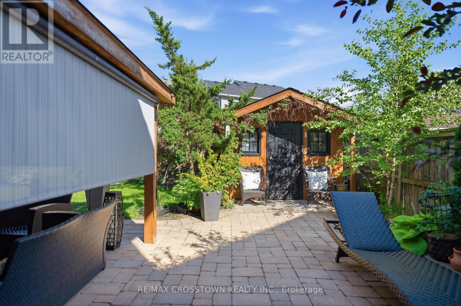 17 COUNSELLOR TERRACE - 37