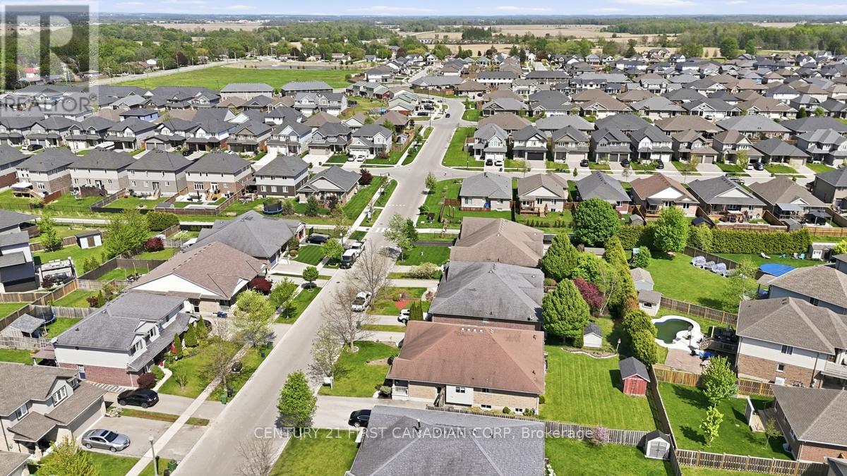 30 PEAR TREE AVENUE - 44