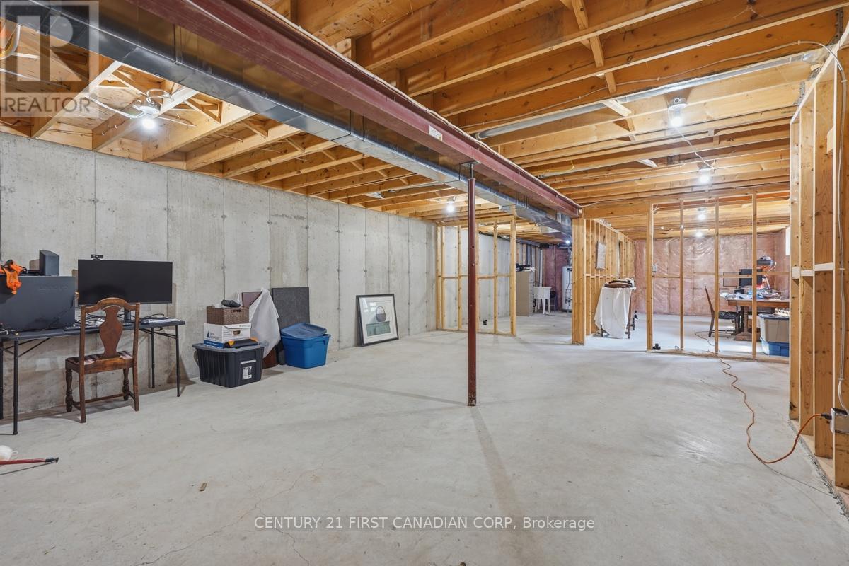 30 PEAR TREE AVENUE - 33