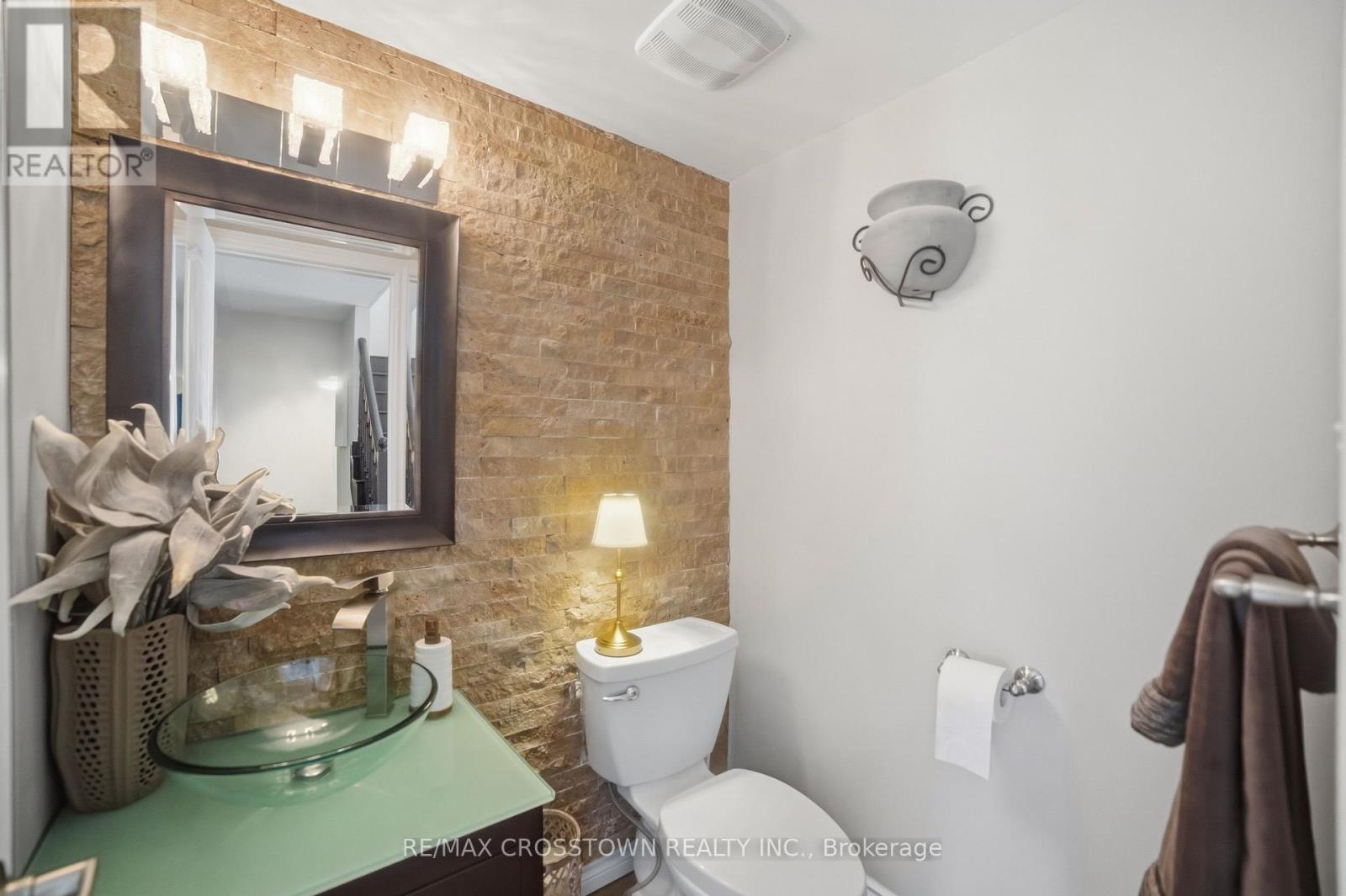 17 COUNSELLOR TERRACE - 15