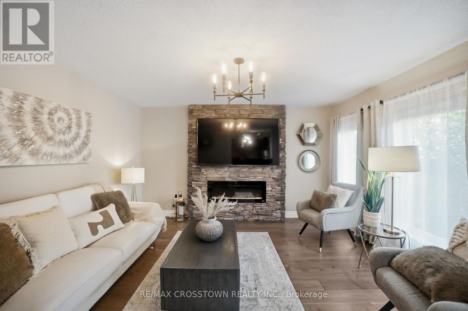 17 COUNSELLOR TERRACE - 13
