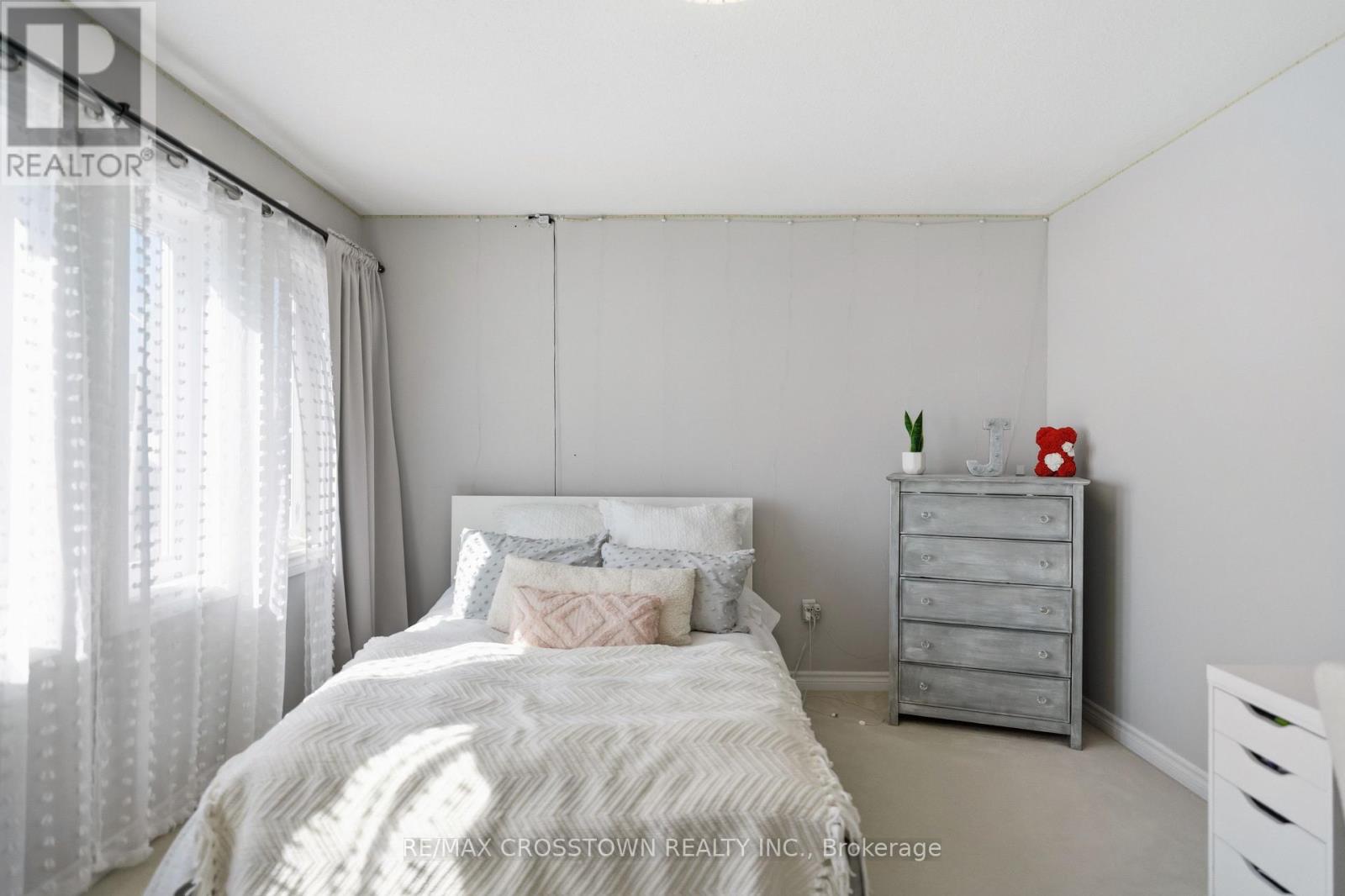 17 COUNSELLOR TERRACE - 26
