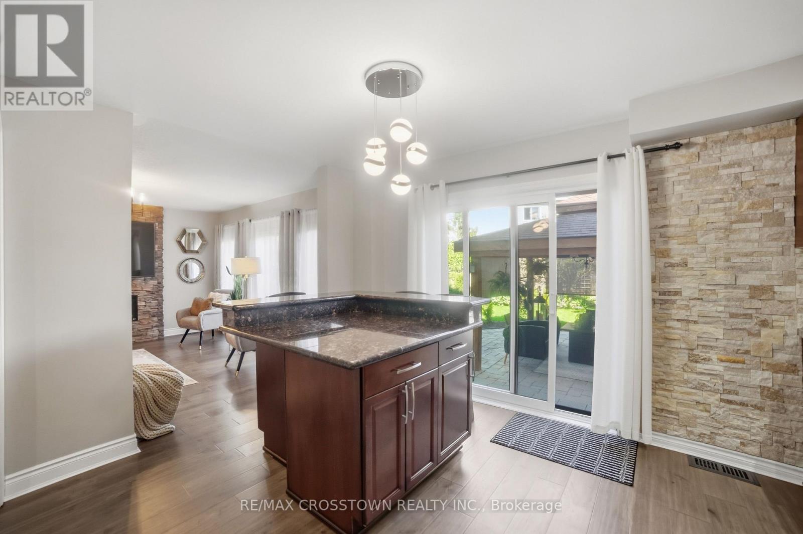 17 COUNSELLOR TERRACE - 11