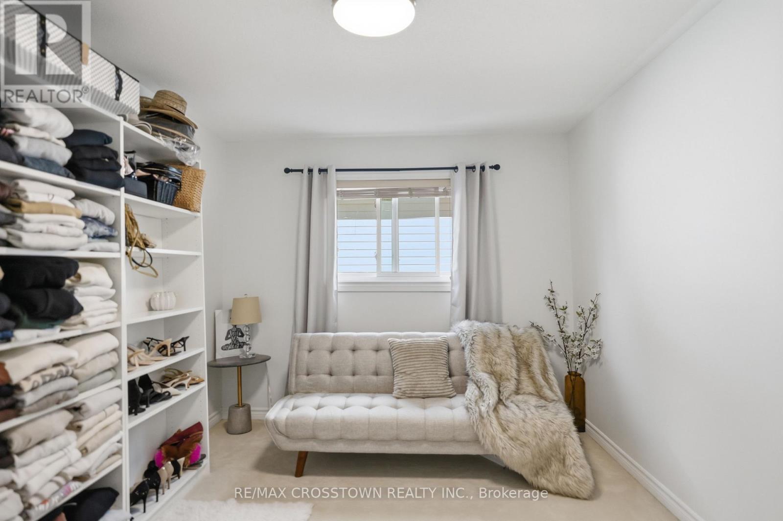 17 COUNSELLOR TERRACE - 22