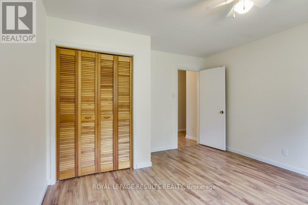 295 JOHN STREET S - 21
