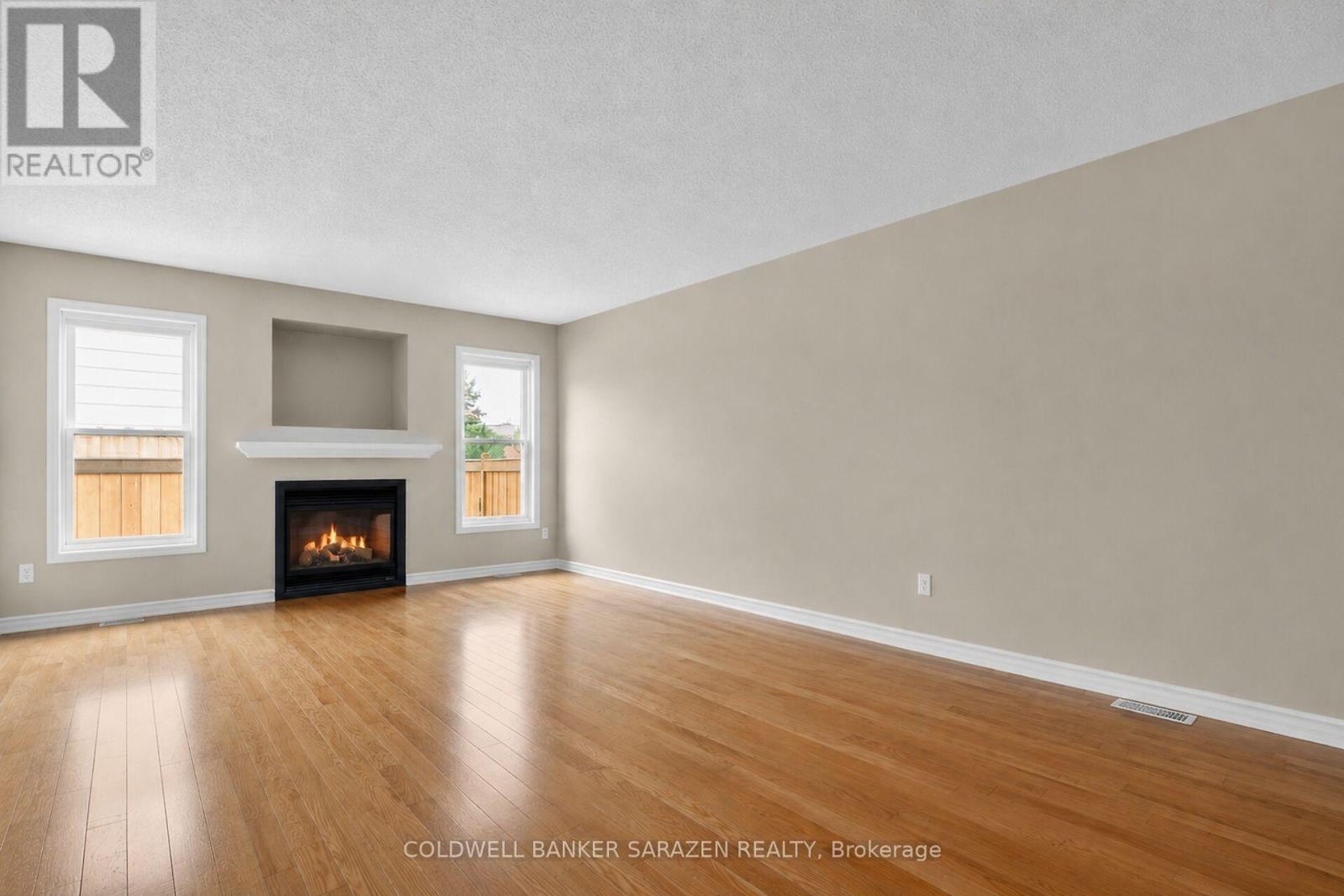 7 BARNSTONE DRIVE - 11