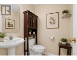 7 Barnstone Drive, Ottawa, ON K2G6X2 Photo 18