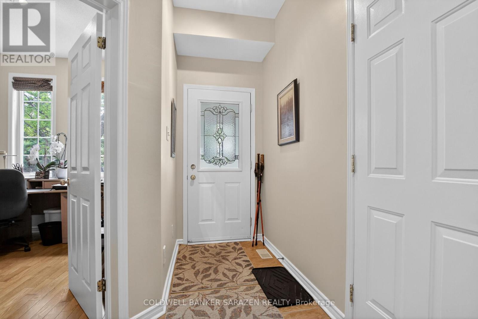 7 BARNSTONE DRIVE - 5