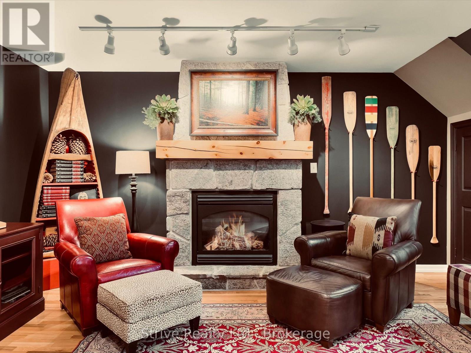 1035 GEORGE ROAD - 25