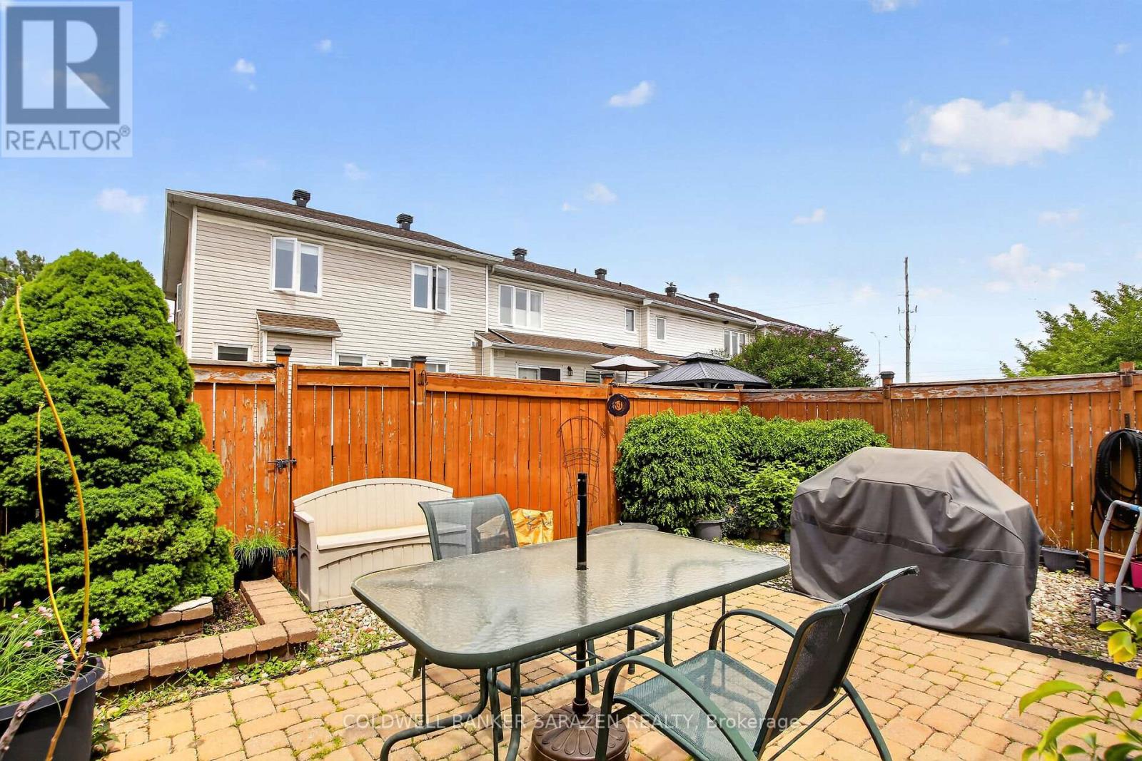7 BARNSTONE DRIVE - 28