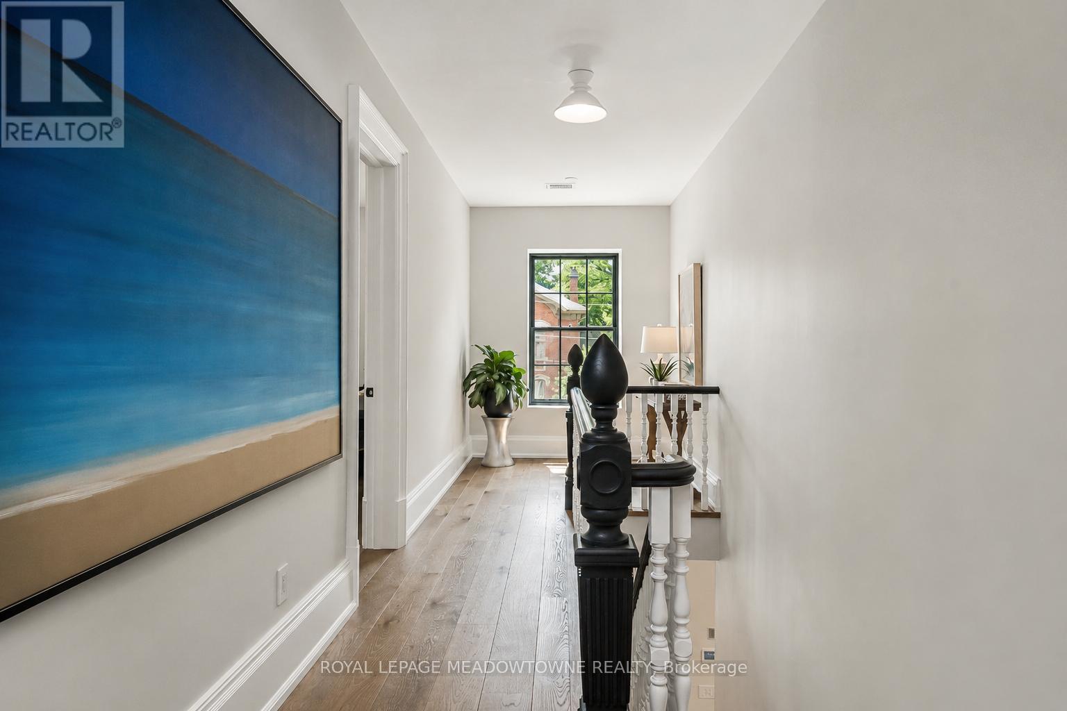 57 VICTORIA STREET - 21