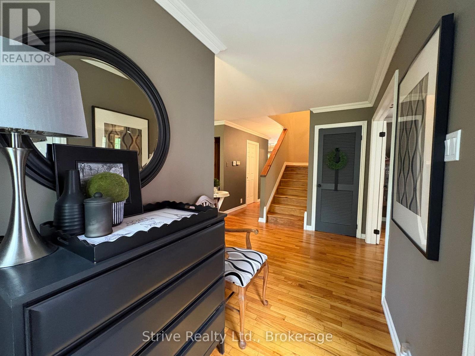 1035 GEORGE ROAD - 19