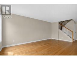 Bedroom 3 - 7 Barnstone Drive, Ottawa, ON K2G6X2 Photo 7