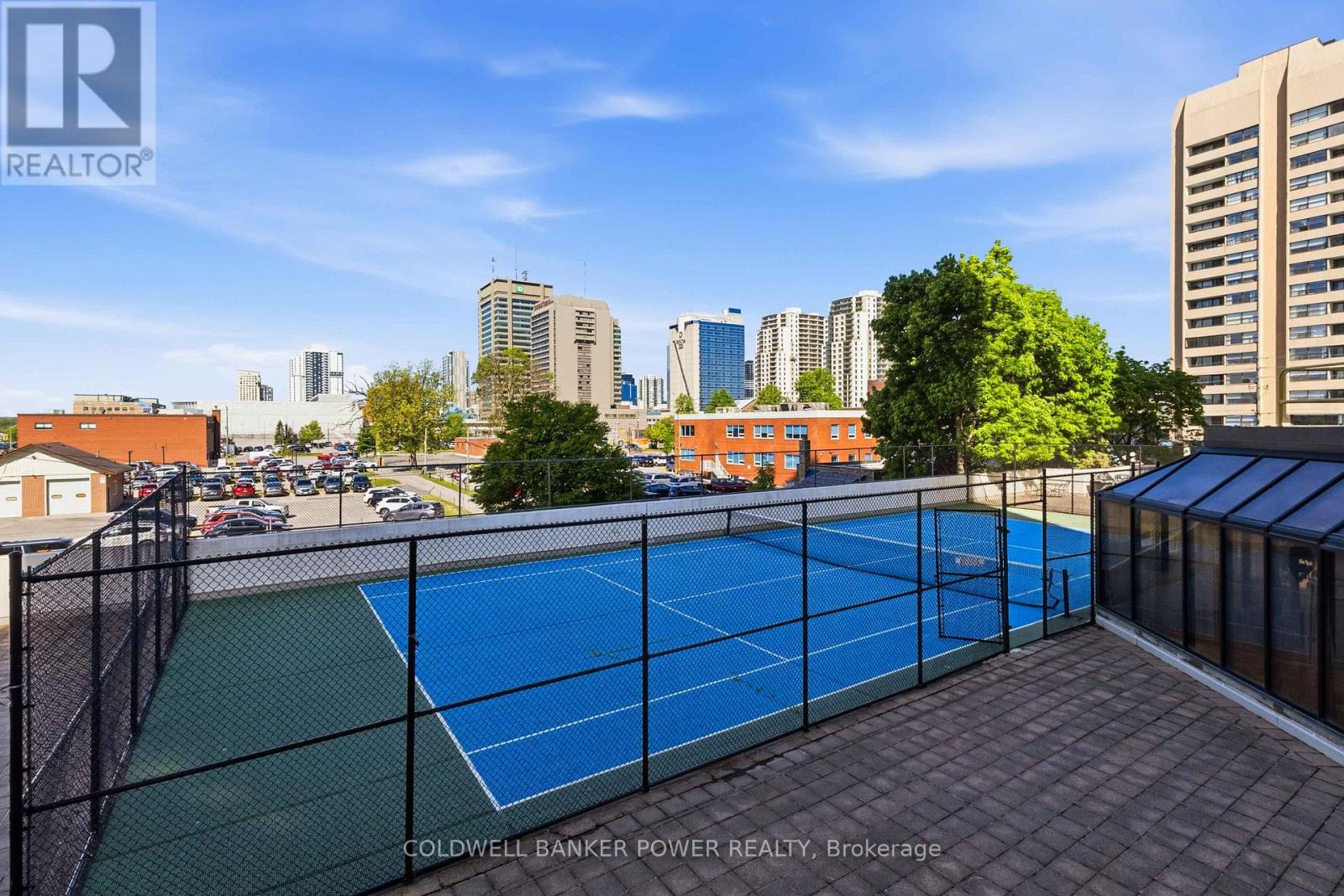 #302 323 COLBORNE STREET - 31