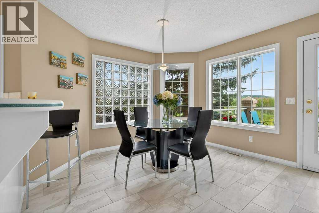 152 Scenic Ridge Crescent NW — photo 17