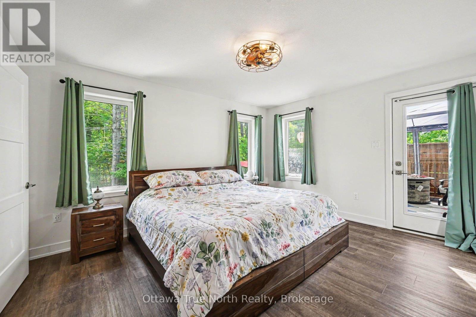 1196 FLAT RAPIDS ROAD - 16