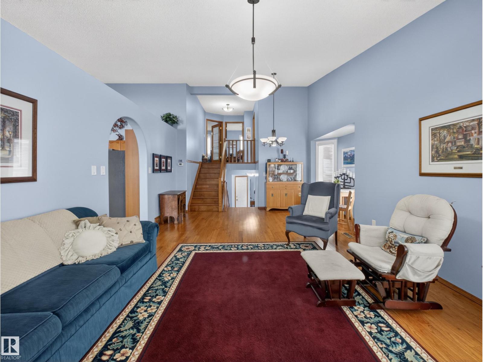 #7 85 GERVAIS RD - 5