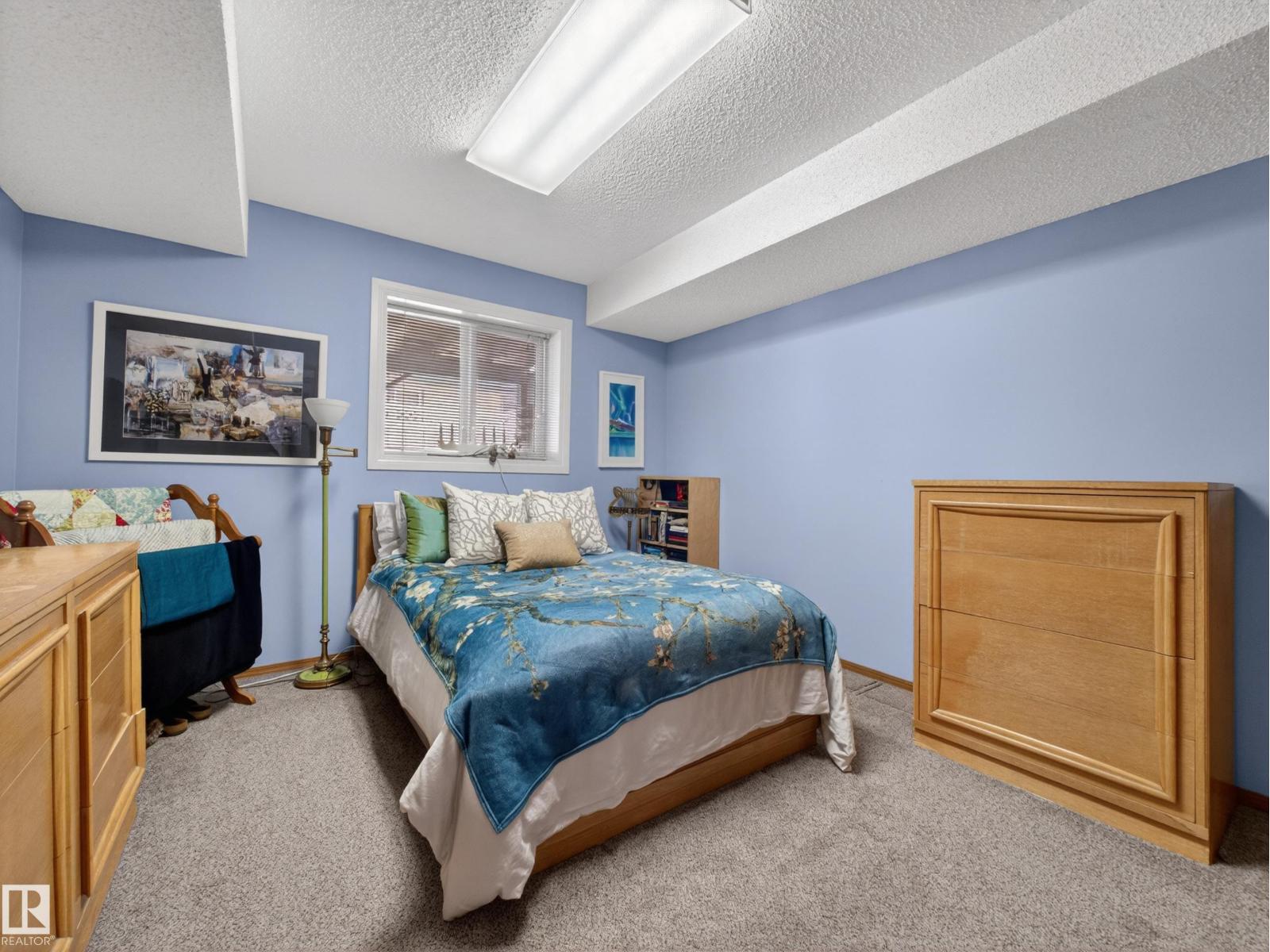 #7 85 GERVAIS RD - 20