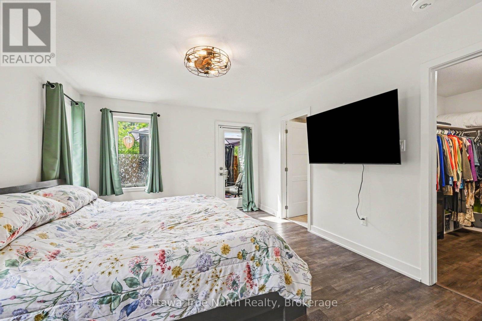 1196 FLAT RAPIDS ROAD - 17
