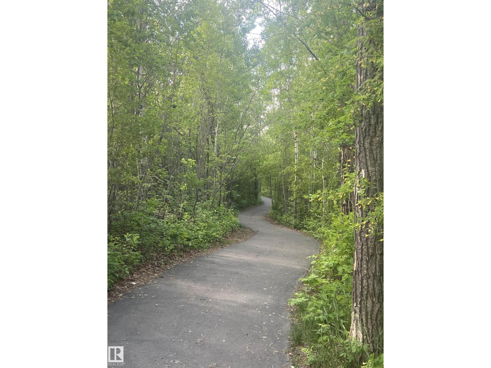 #7 85 GERVAIS RD - 53