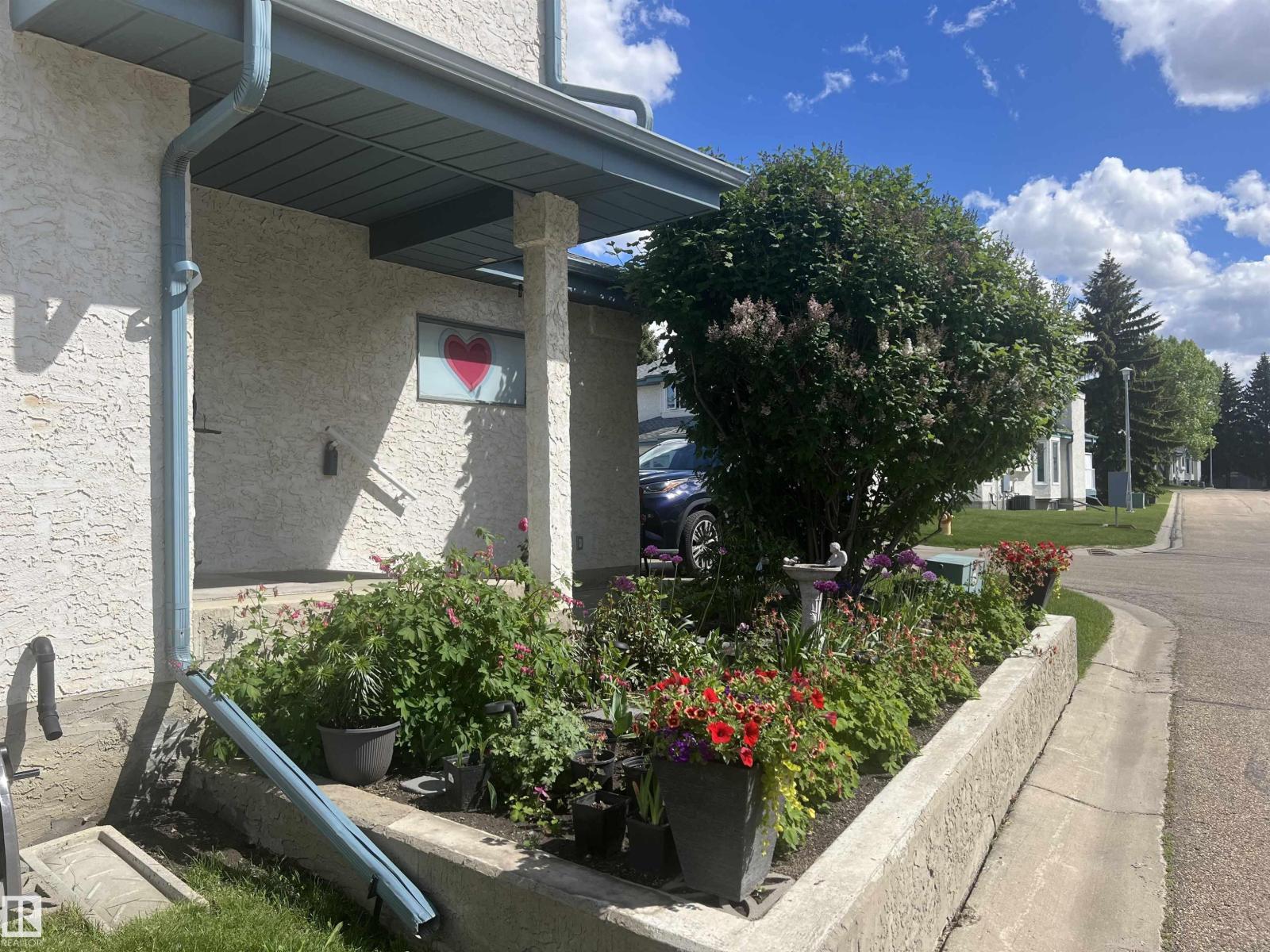 #7 85 GERVAIS RD - 59