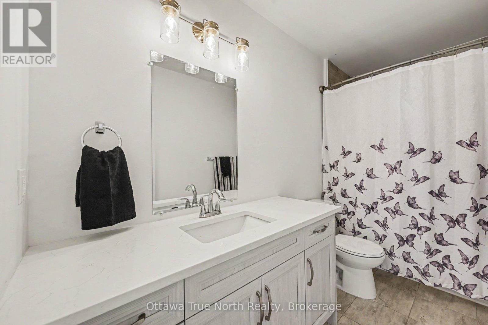 1196 FLAT RAPIDS ROAD - 14