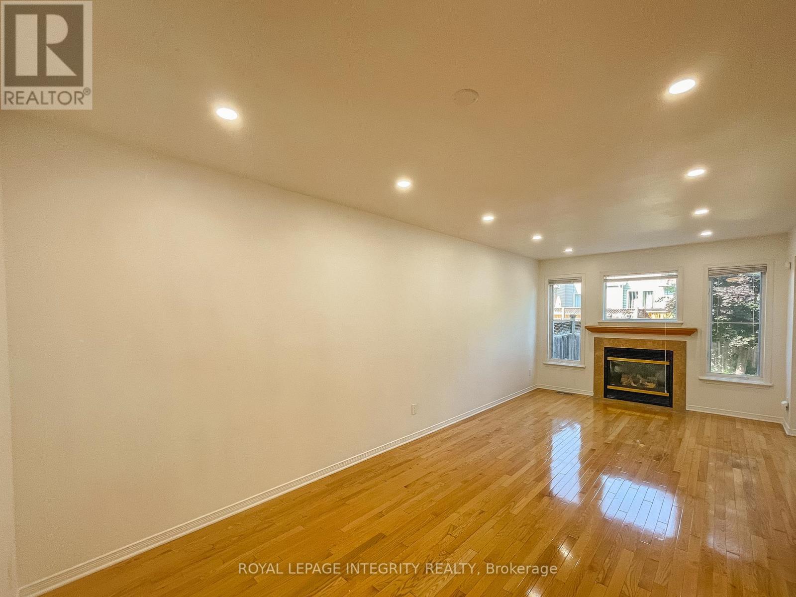 3 Bed, 3 Bath House for Rent in Ottawa – 172 GRAY CRESCENT, Ottawa – MLS# X13438822 - Image 12