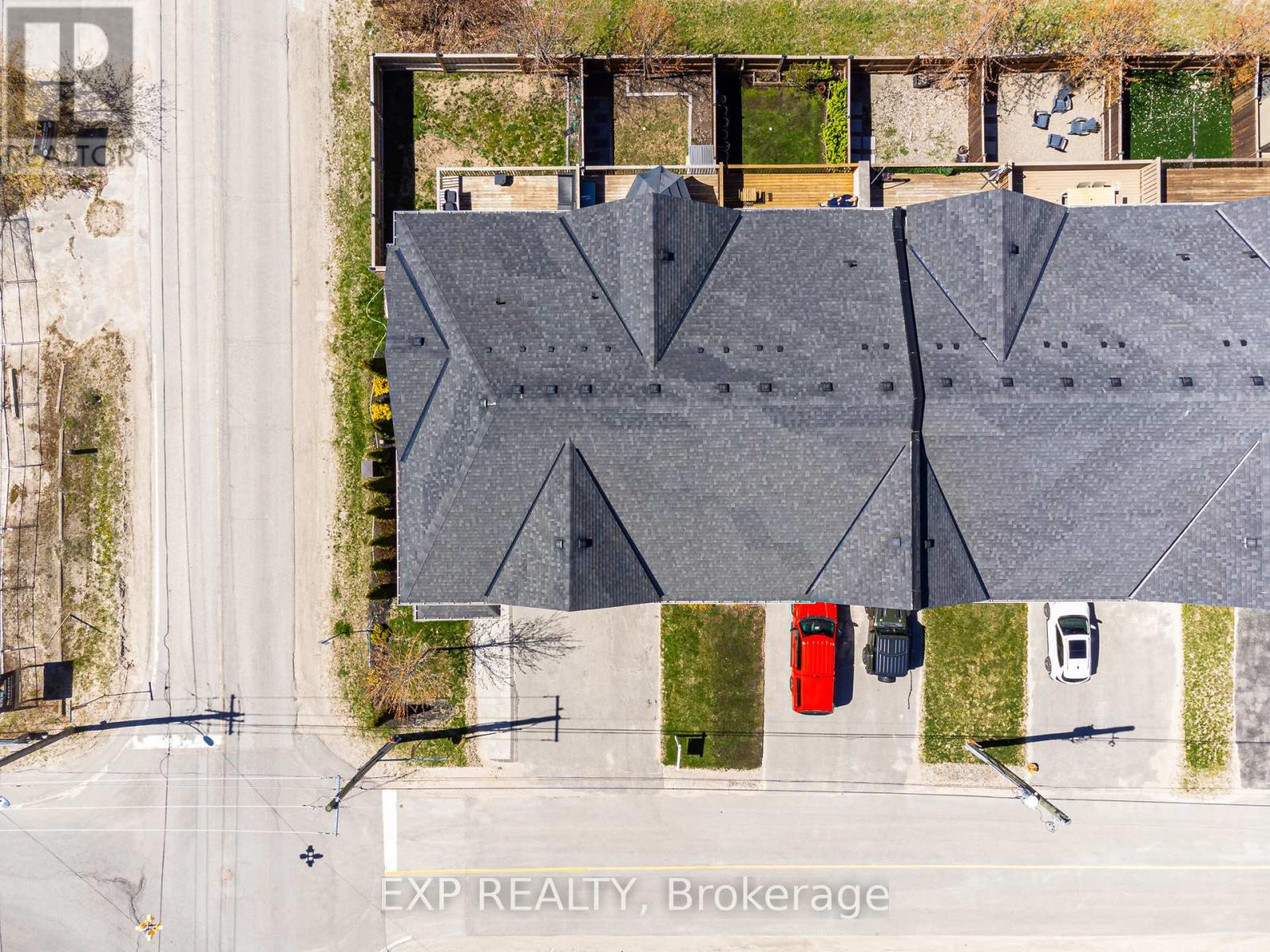 22 18TH STREET N - 4