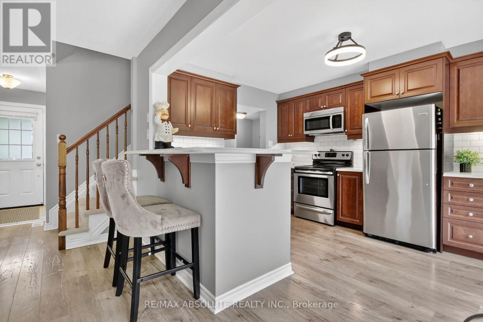 3 Bed, 2 Bath House for Sale in Ottawa – 127 MAESTRO AVENUE, Ottawa – MLS# X13439010 - Image 16