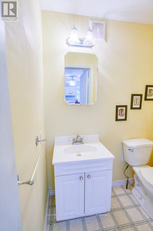 1301 D GUIGUE ROAD - 26