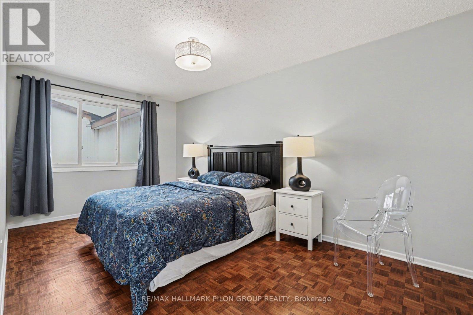 3 Bed, 2 Bath House for Sale in Ottawa – 70 – 2210 LOYOLA AVENUE, Ottawa – MLS# X13439056 - Image 12