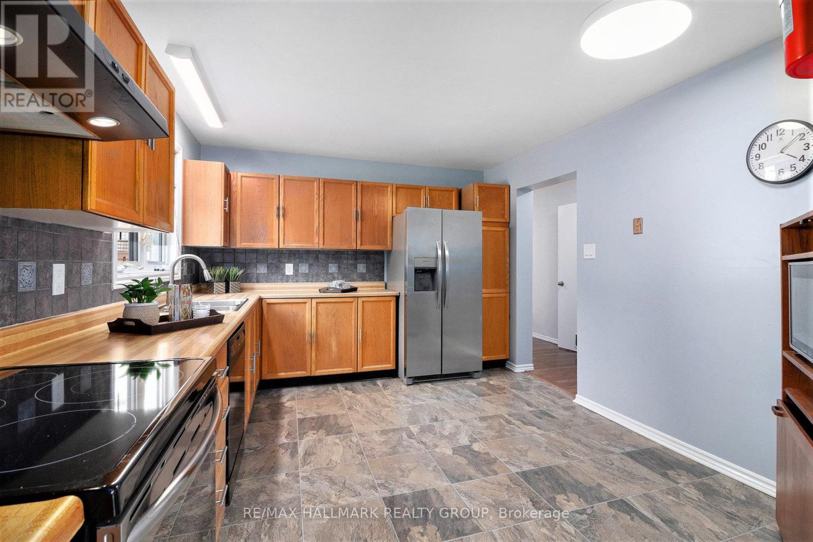 270 MCEACHERN CRESCENT - 5