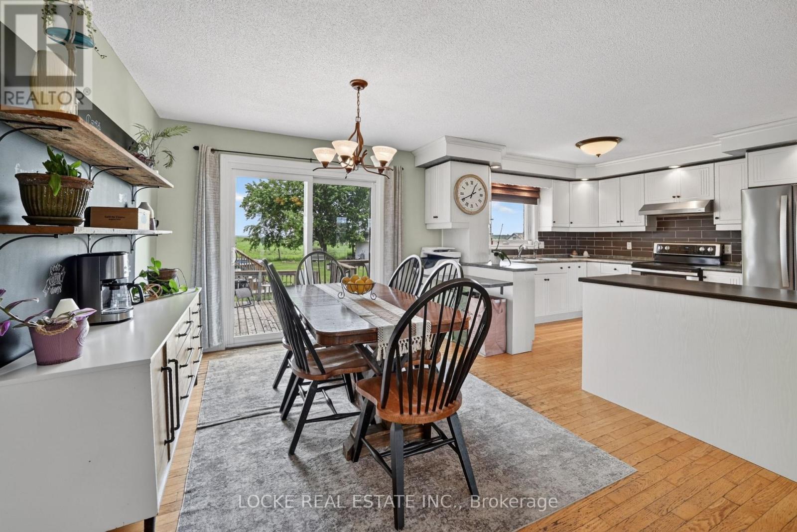 4 Bed, 2 Bath House for Sale in Ottawa – 3391 SARSFIELD ROAD, Ottawa – MLS# X13439040 - Image 14