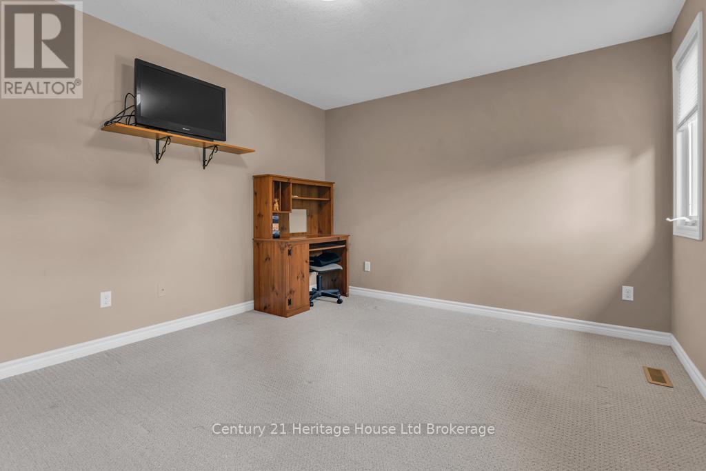33 PARK PLACE - 14