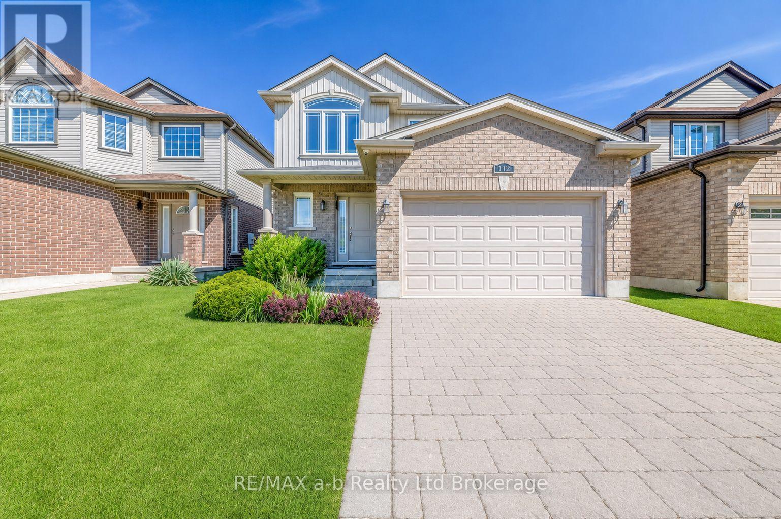 712 BLACKACRES BOULEVARD - 1