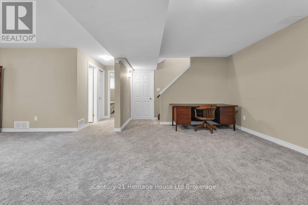 33 PARK PLACE - 19