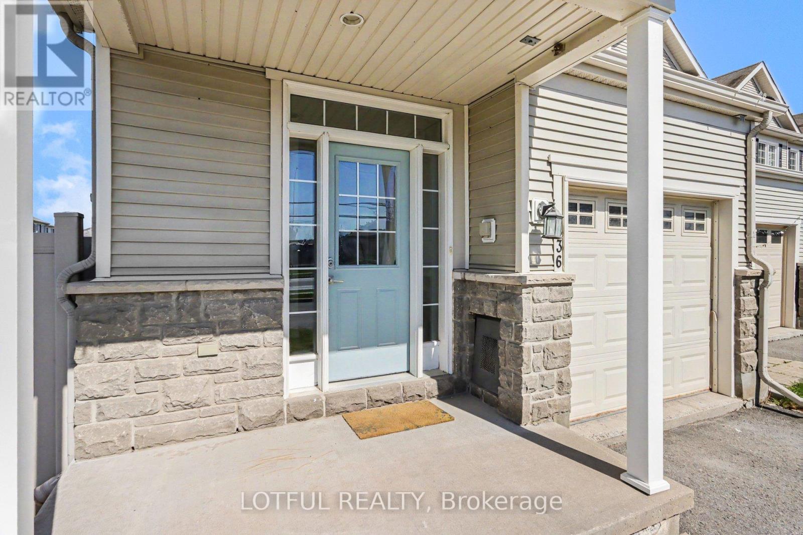 3 Bed, 3 Bath House for Sale in Ottawa – 836 KENNACRAIG PRIVATE, Ottawa – MLS# X13439222 - Image 3
