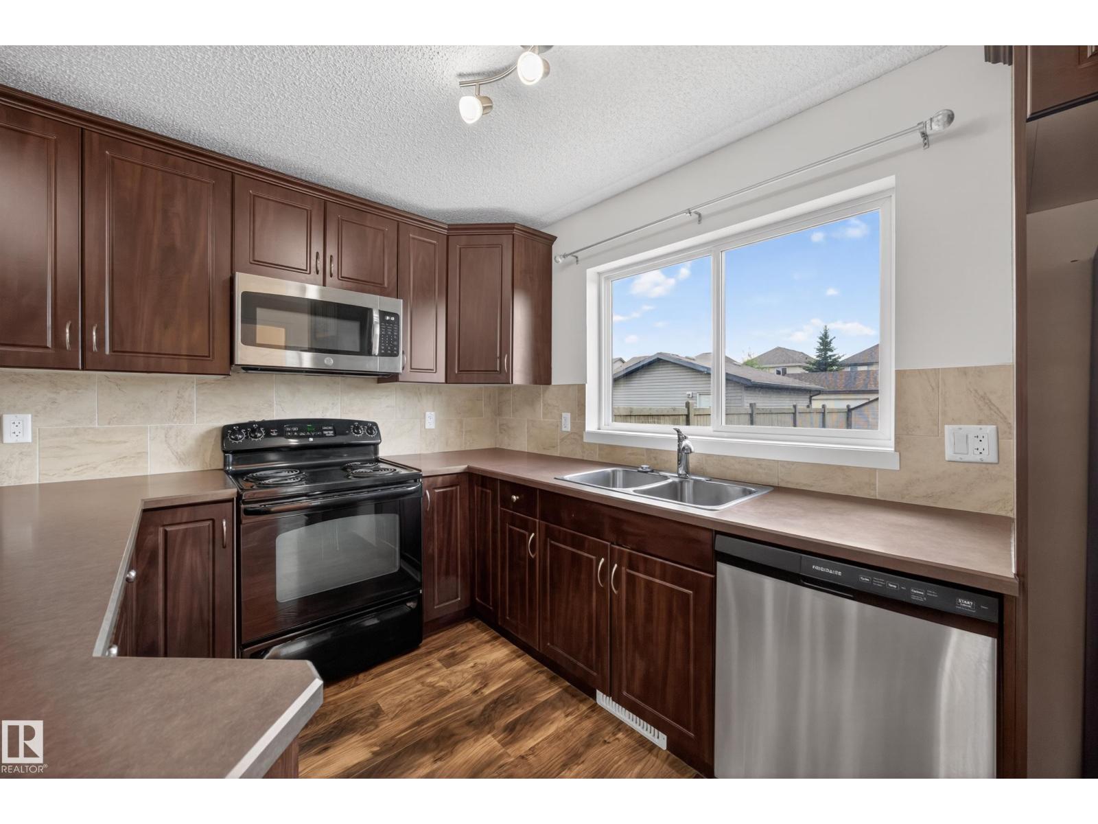 3634 12 ST NW - 15