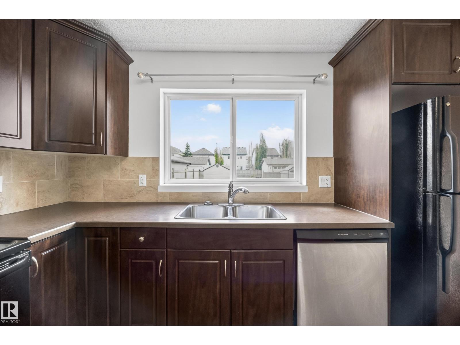 3634 12 ST NW - 17