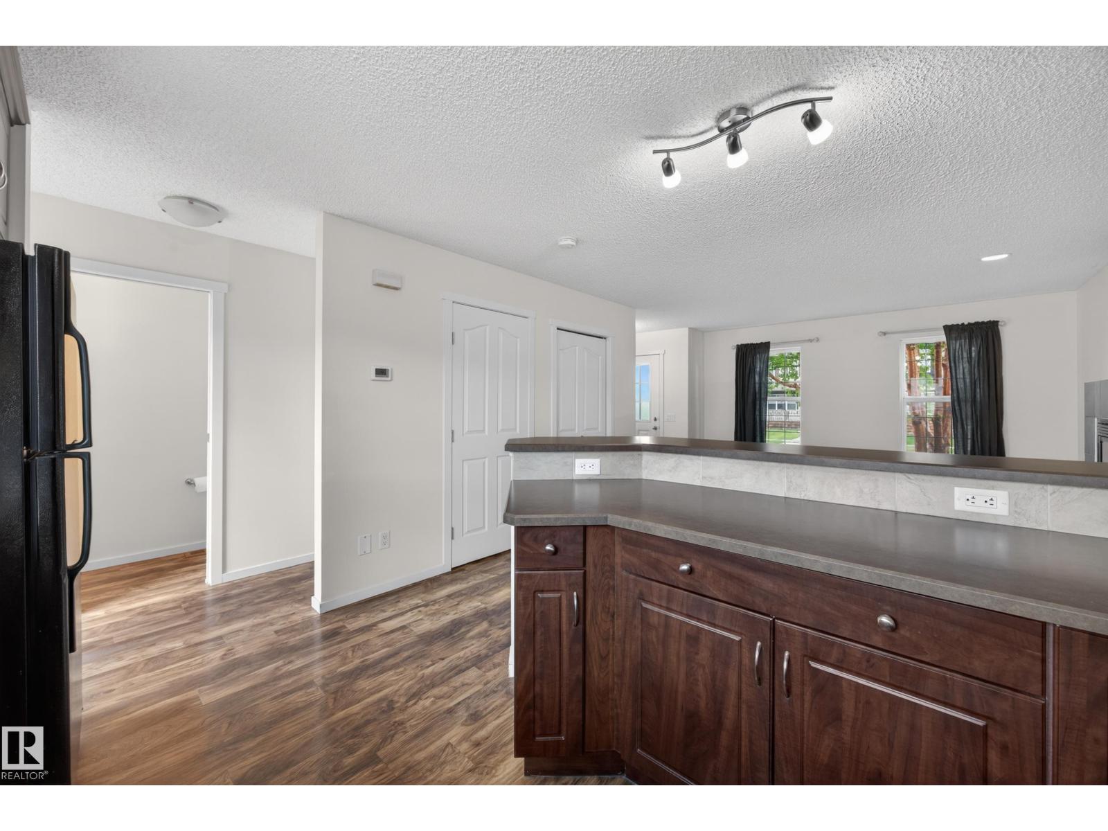 3634 12 ST NW - 18