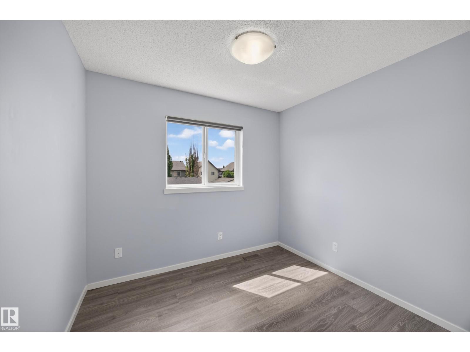 3634 12 ST NW - 33